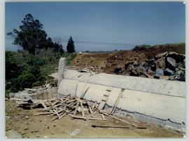 Construção de muro de suporte na Via Rápida da Terceira