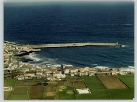 Vista geral do Porto da Praia da Graciosa