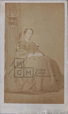 "D. Margarida do Canto, mulher de Ernesto do Canto"