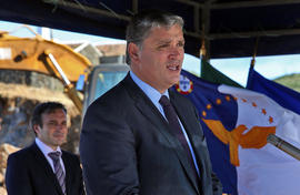 Discurso do presidente do Governo Regional no lançamento da 1.ª Pedra da Estação ARM/EMA - (Atmos...