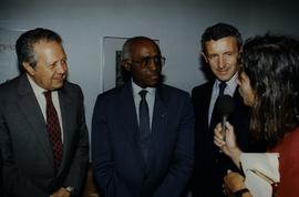 Os Presidentes da República de Cabo Verde e Portugal e o Presidente do Governo Regional dão entre...