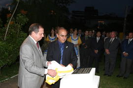 Descerramento de placa alusiva à visita do Presidente do Governo Regional, na Praça da Lagoa Arménia