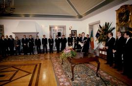 Mesa de Honra e membros do IV Governo Regional