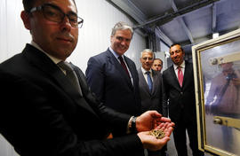 Amostra final de um produto transformado, produzido na nova Unidade Fabril do Grupo SICOSTA