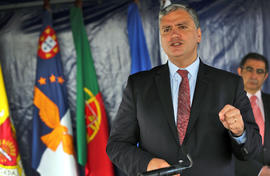 Discurso do Presidente do Governo Regional na cerimónia de lançamento da Primeira Pedra, da crech...