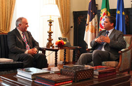 Aires Reis, presidente da Câmara Municipal de Calheta, em audiência, com o presidente do Governo ...