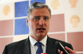 Declarações do presidente do Governo Regional aos meios de comunicação social, após audiência, co...