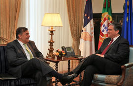 O presidente da Direção da Associação de Emigrantes Açorianos em audiência, com o presidente do G...