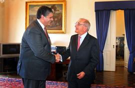 Chegada do presidente do Governo Regional ao Palácio das Necessidades, para audiência, com o Mini...