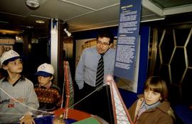 Ministro da Ciência e Tecnologia, na Feira de Ciência e Tecnologia - Açores 2000