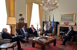 O presidente do Governo Regional em conjunto com o Vice-Presidente receberam, em audiência, com o...