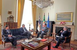 O presidente do Governo Regional em conjunto com o Vice-Presidente receberam, em audiência, a dir...