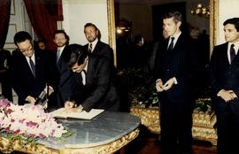 Assinatura do Ministro da República - General Tomás George Conceição Silva