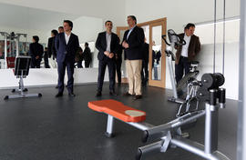 O Presidente do Governo Regional visita os espaços do Complexo Desportivo e Social da Fundação Pa...