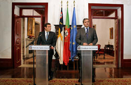 O presidente do Governo Regional e o presidente da Direção da Câmara de Comércio de Angra do Hero...