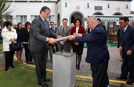 O Presidente do Governo Regional em conjunto com o Provedor da Santa Casa da Misericórdia de Nord...
