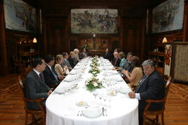 Almoço oferecido pelo presidente do Governo Regional ao sheriff de Bristol Massachusetts, Thomas ...