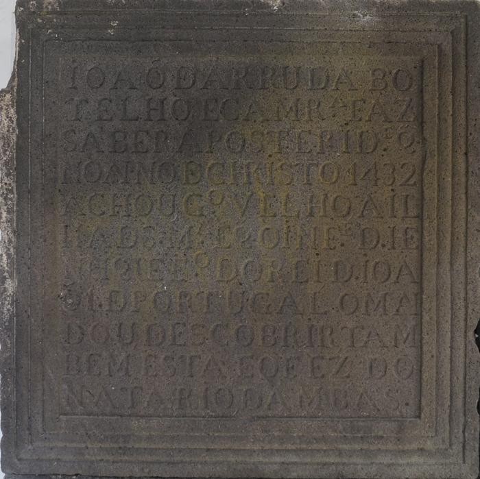 Pedras do Morgado Botelho da Câmara - Primeira pedra