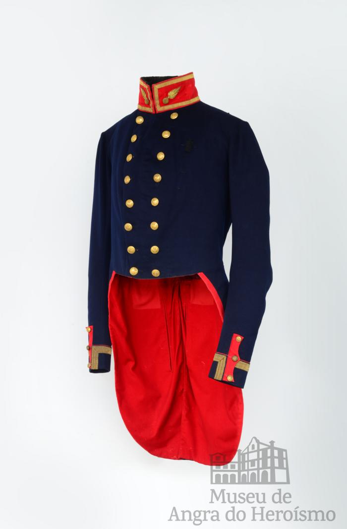 Farda para oficial de artilharia