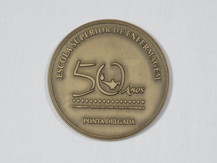 Medalha dos 50 anos da Escola Superior de Enfermagem de Ponta Delgada