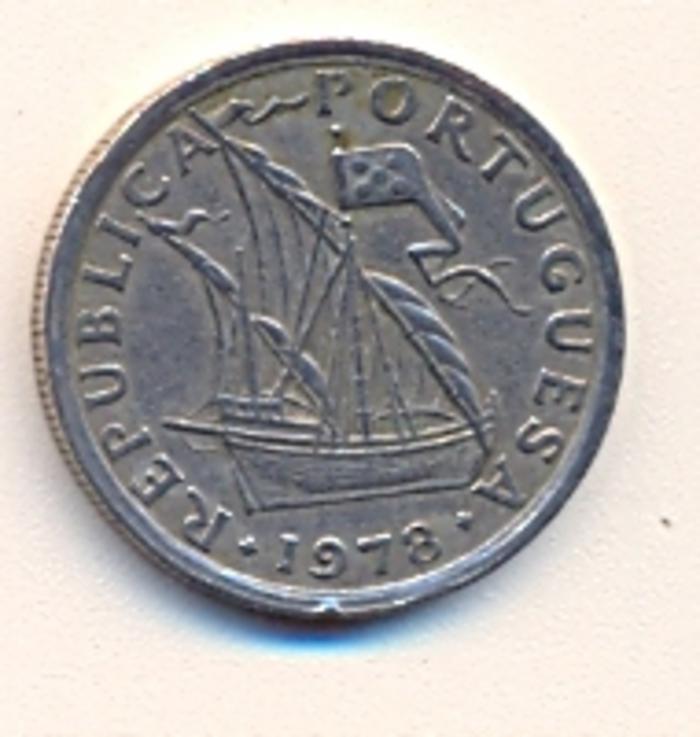 Moeda 2 Escudos e 50 Centavos, Republica 