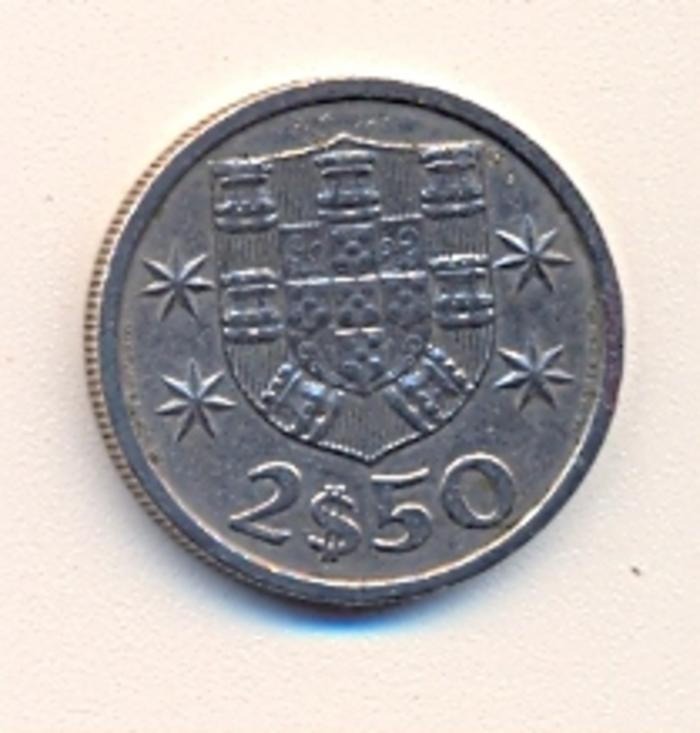Moeda 2 Escudos e 50 Centavos, Republica 